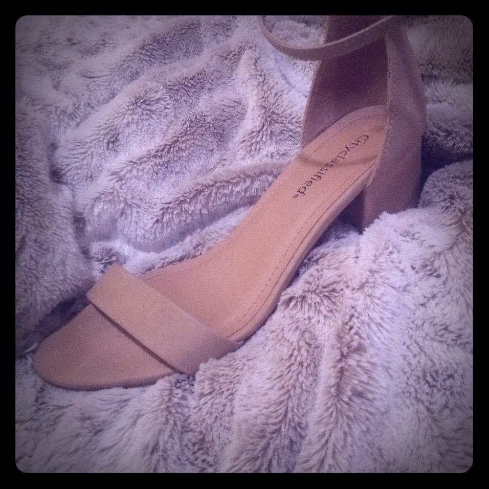 Biege ankle strap heeled sandals